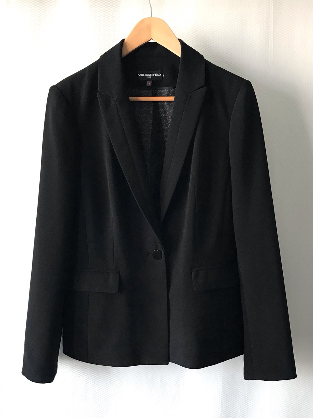 Karl Lagerfeld Paris Classic Black Blazer Size 8